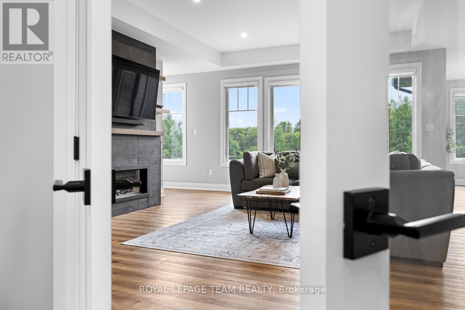 3783 Woodkilton Road