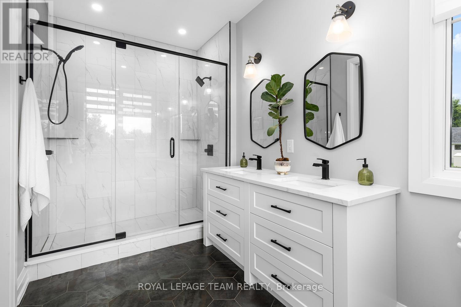 3783 Woodkilton Road