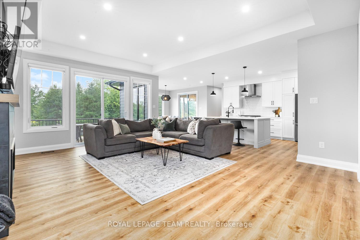 3783 Woodkilton Road