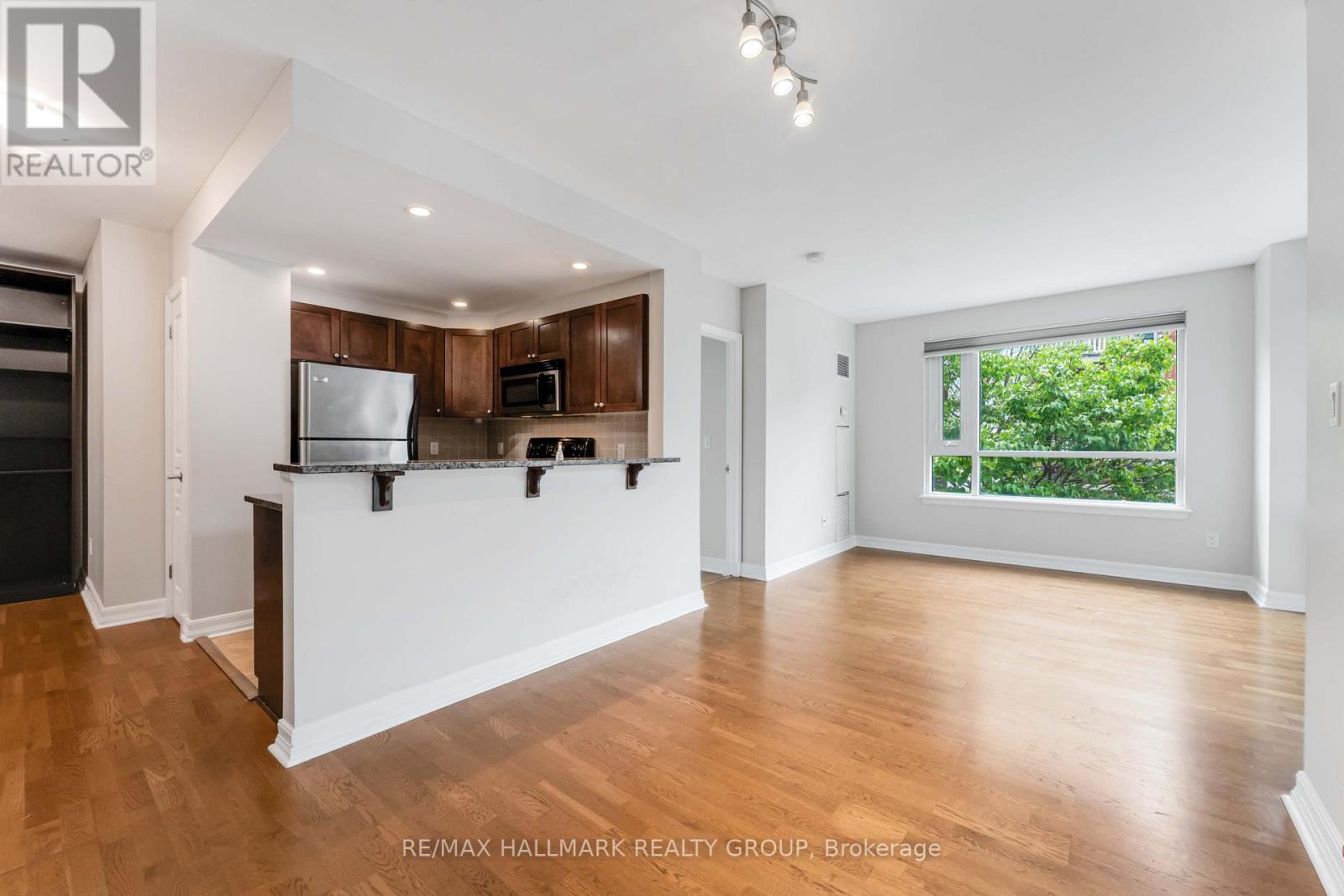 204 - 200 Besserer Street