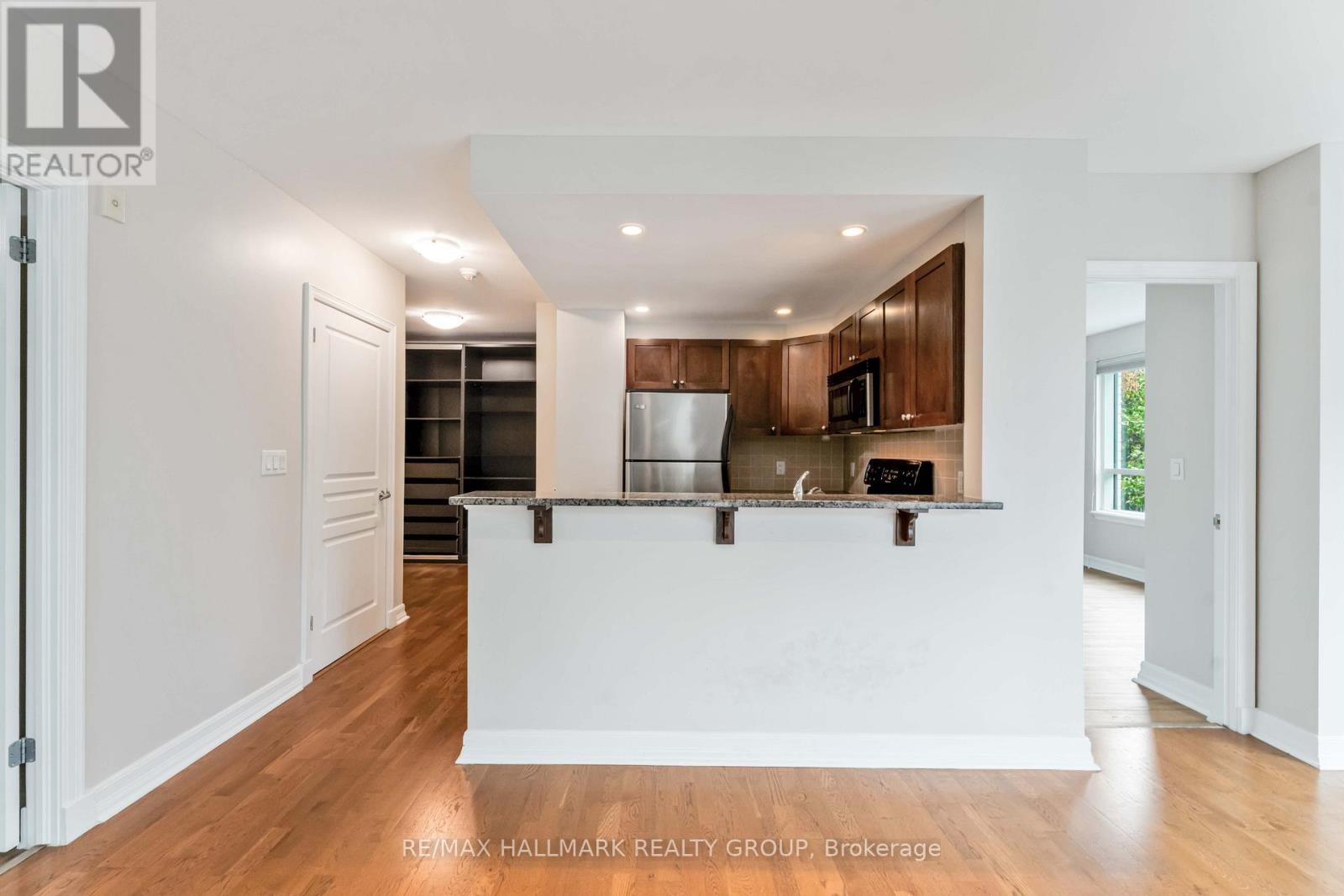 204 - 200 Besserer Street