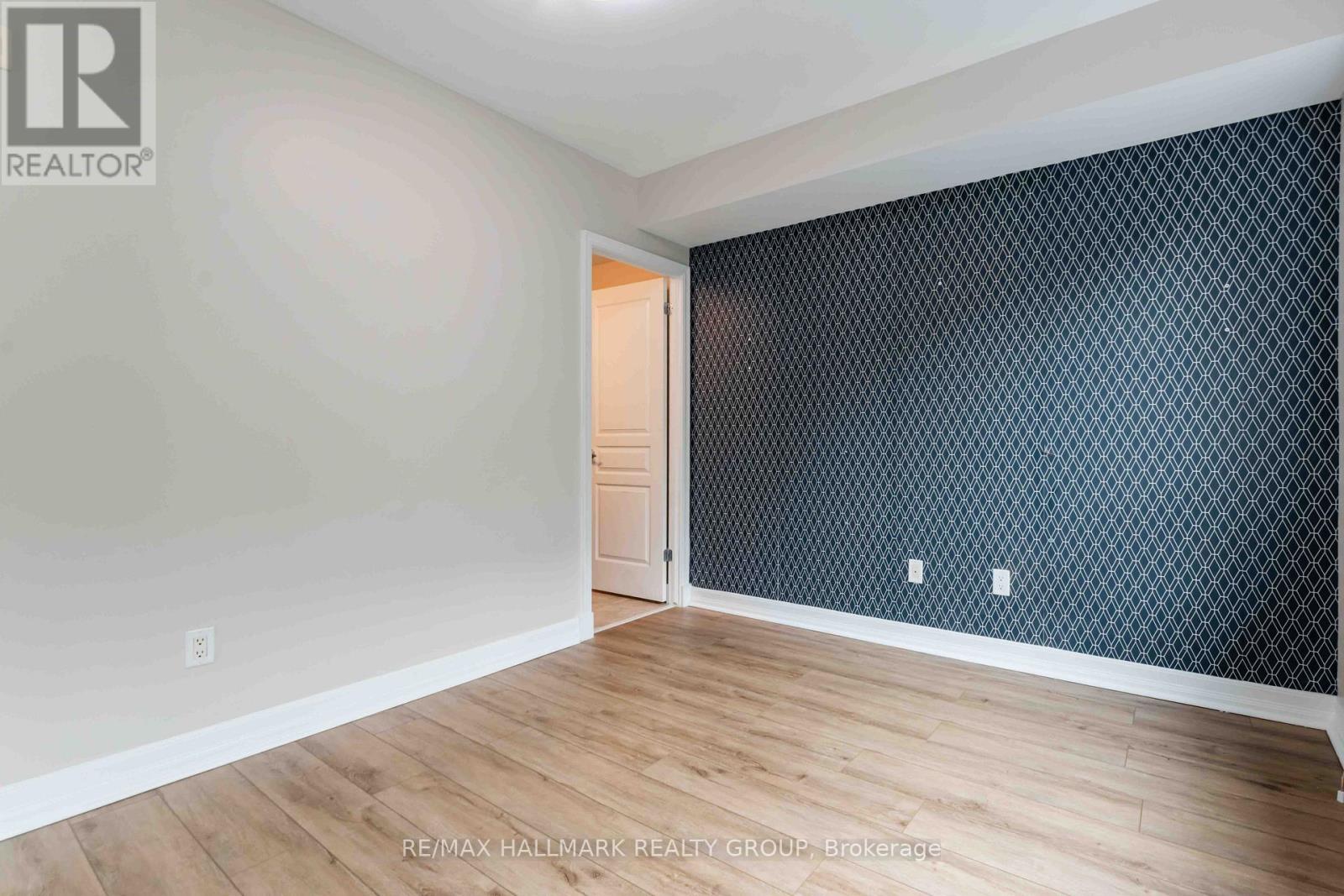 204 - 200 Besserer Street