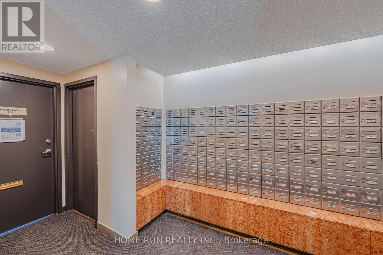 1111 - 555 Brittany Drive