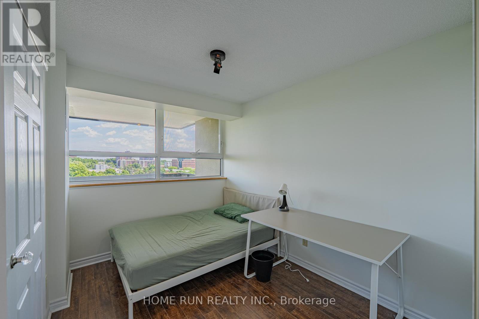 1111 - 555 Brittany Drive