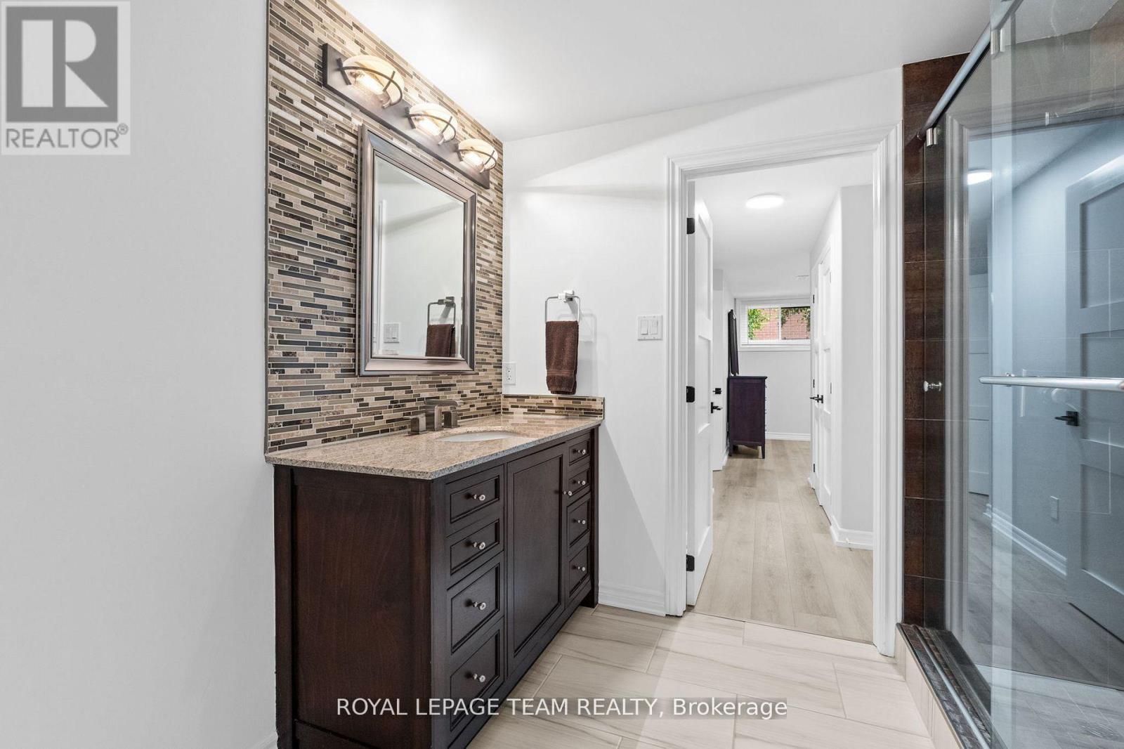 6903 Twin Lakes Avenue