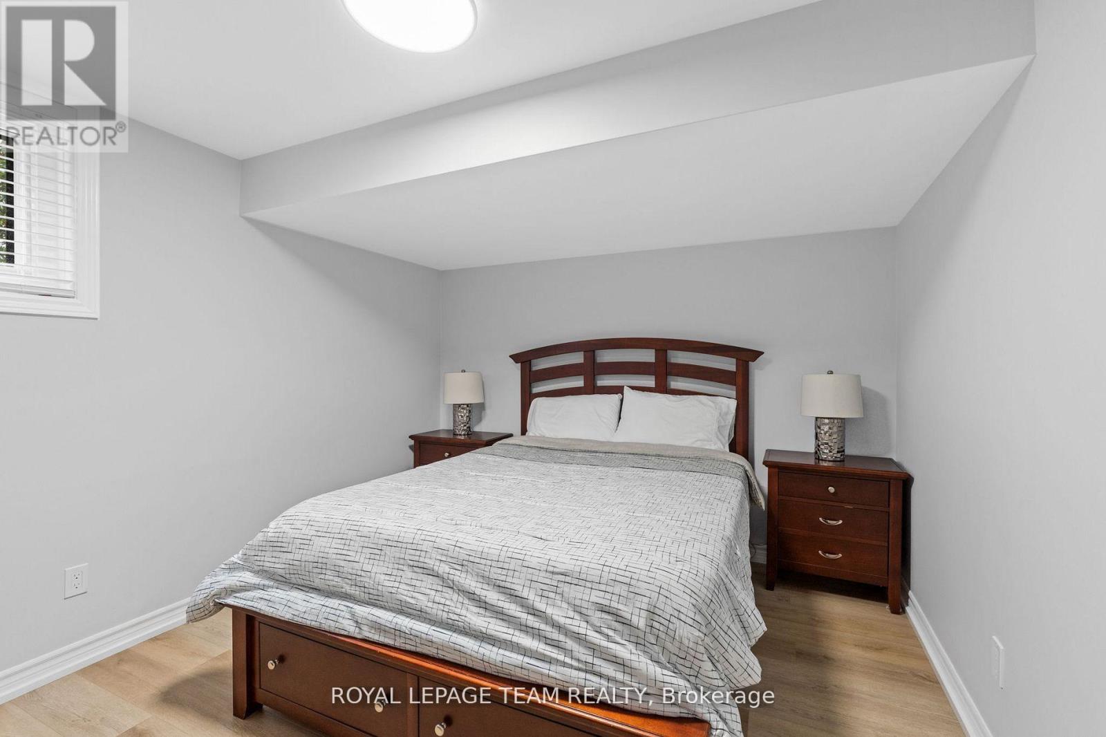 6903 Twin Lakes Avenue