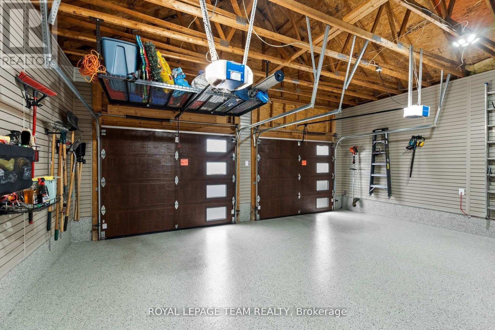 6903 Twin Lakes Avenue