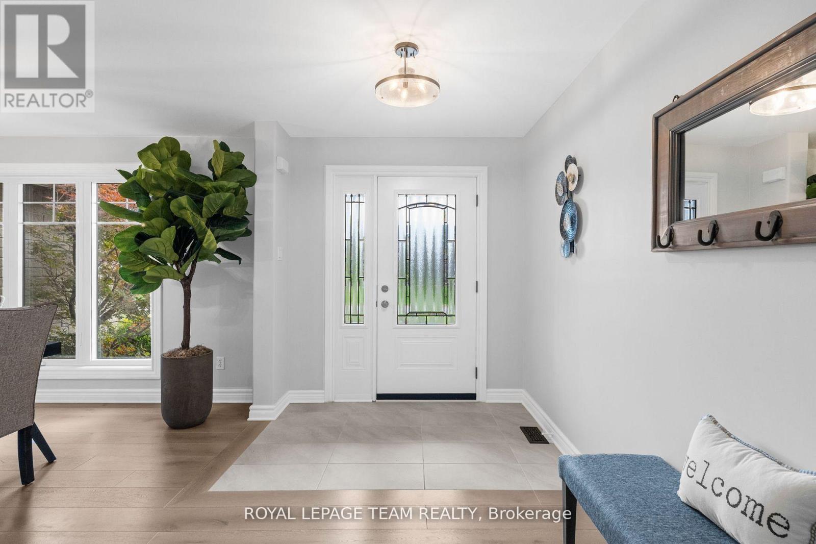 6903 Twin Lakes Avenue