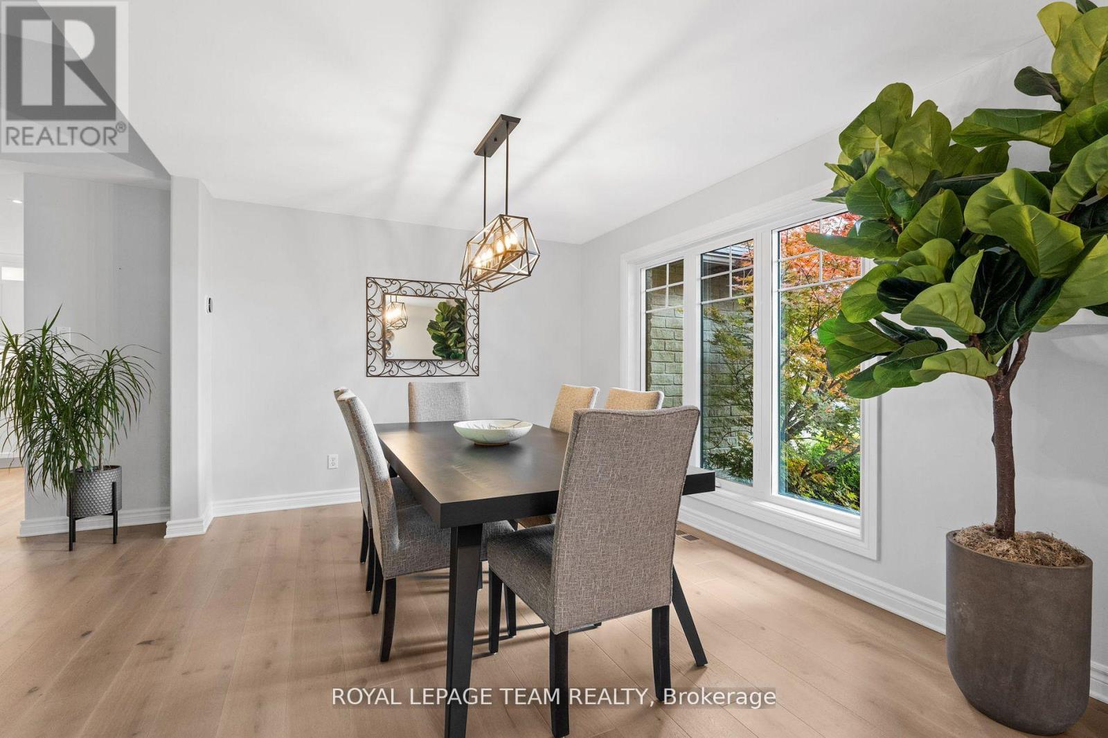 6903 Twin Lakes Avenue