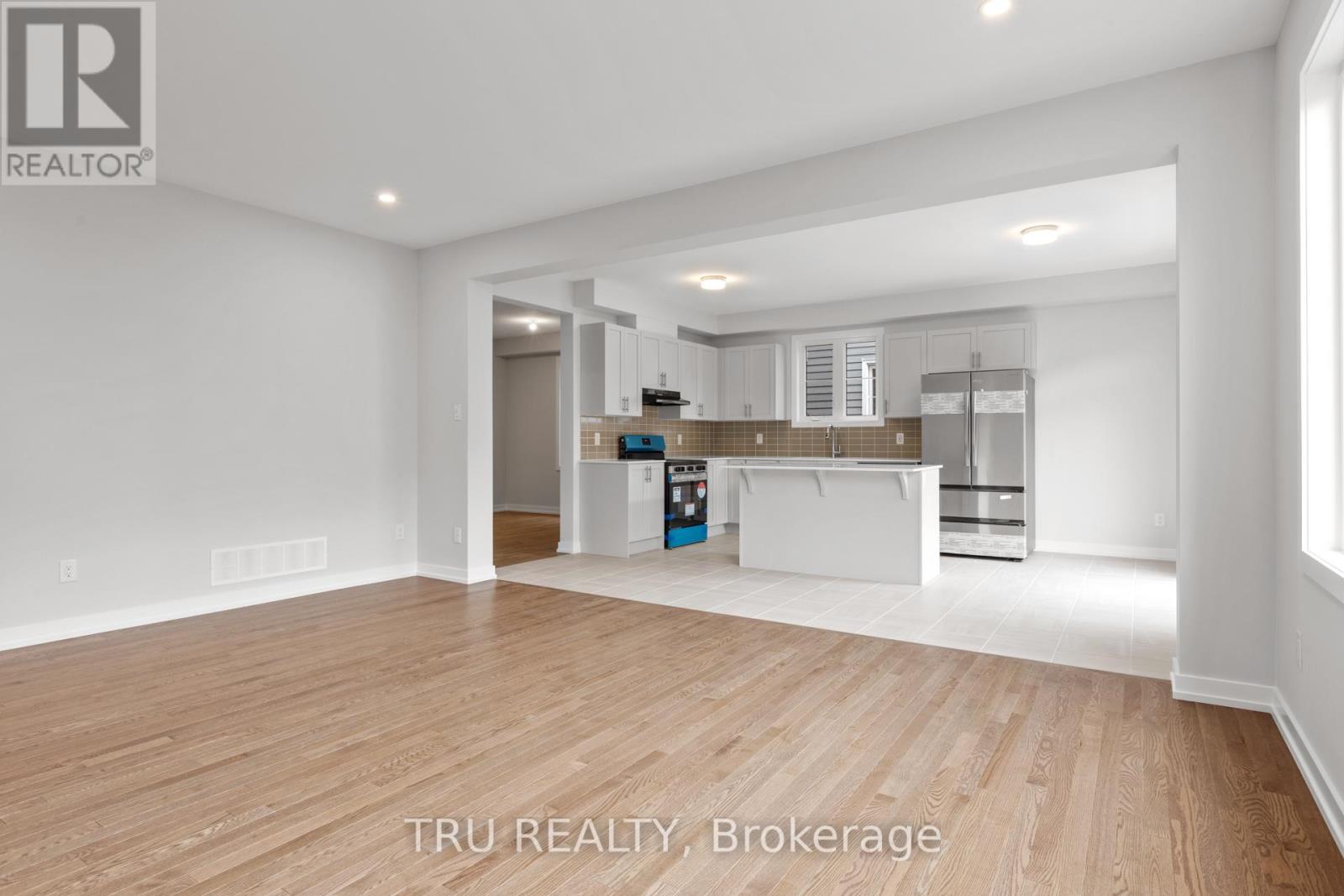 75 Hackamore Crescent