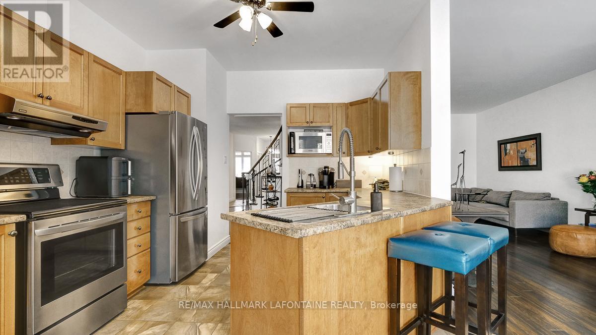 315 Rustic Hills Crescent