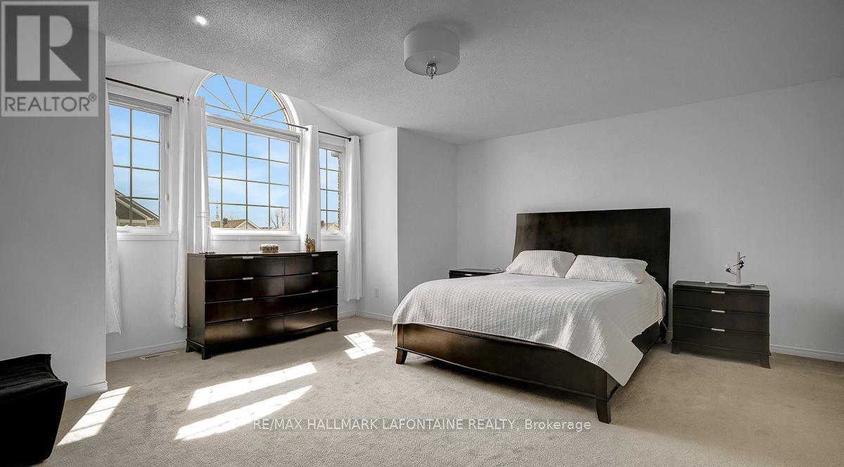 315 Rustic Hills Crescent