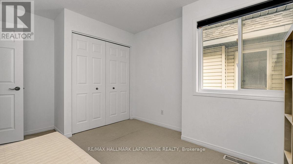 315 Rustic Hills Crescent