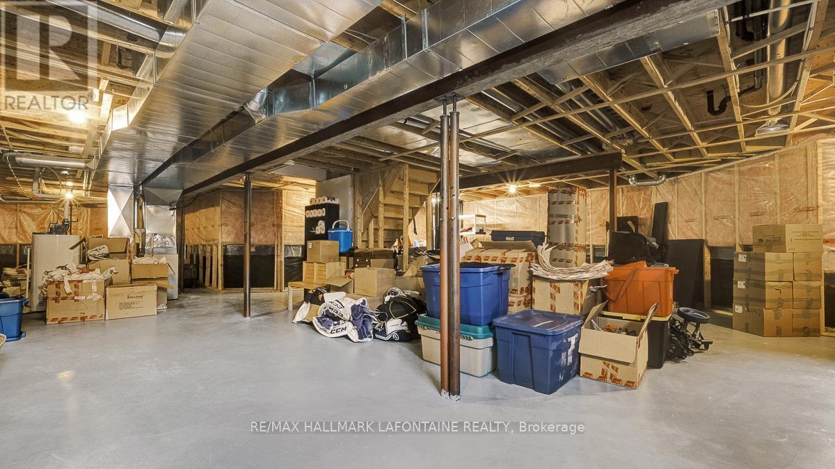 315 Rustic Hills Crescent