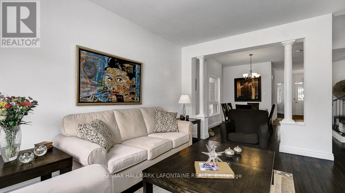 315 Rustic Hills Crescent