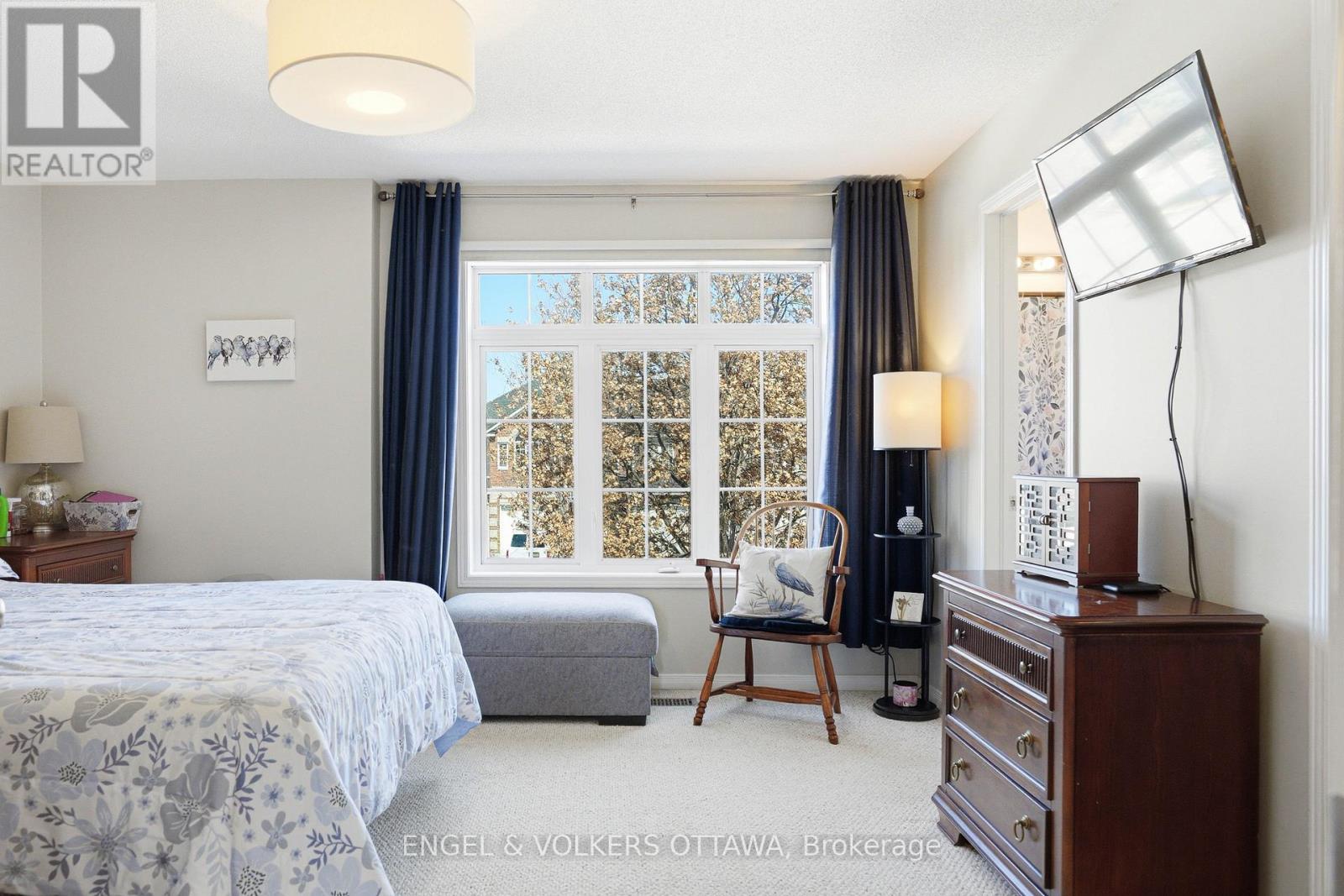 1092 Brasseur Crescent