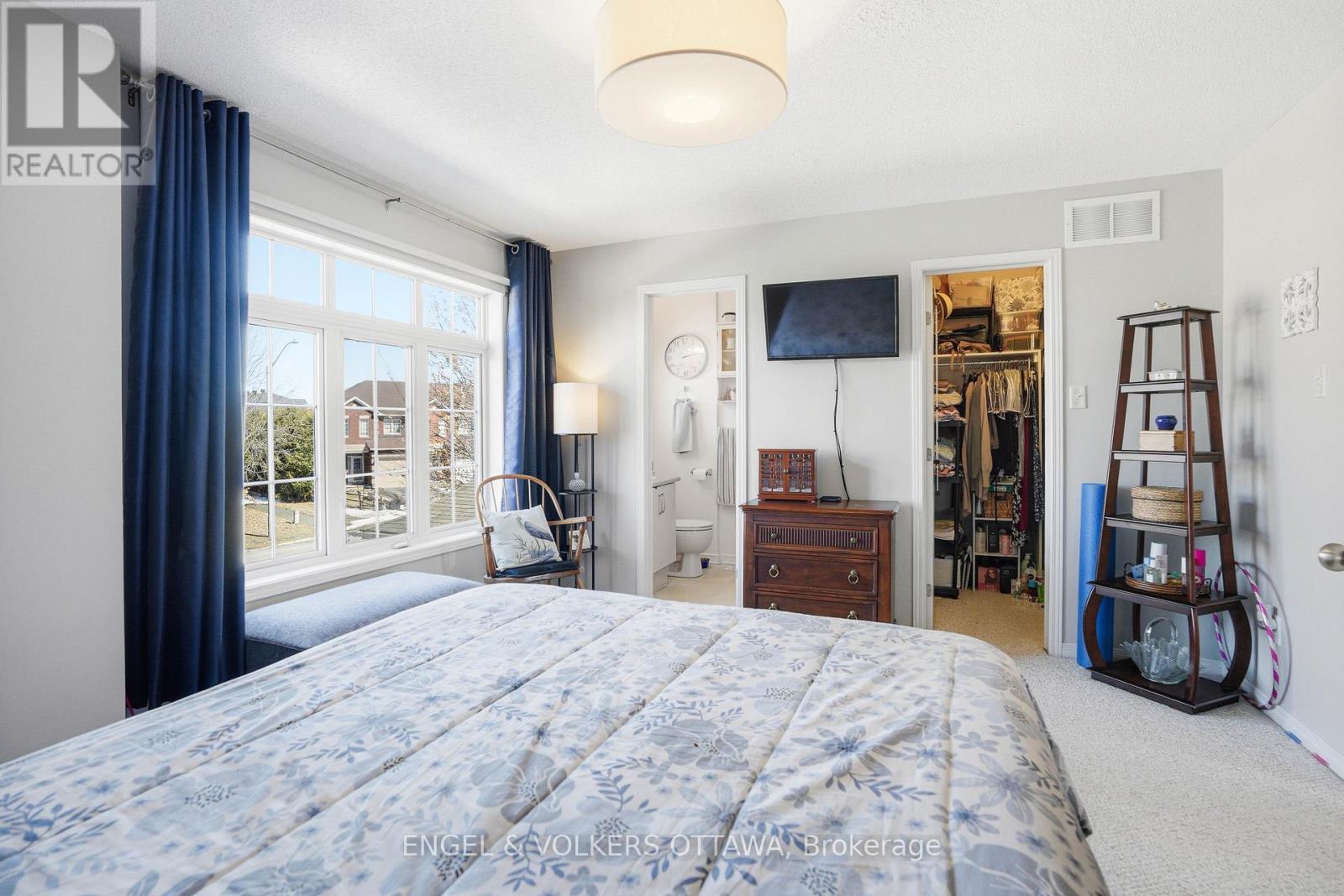 1092 Brasseur Crescent