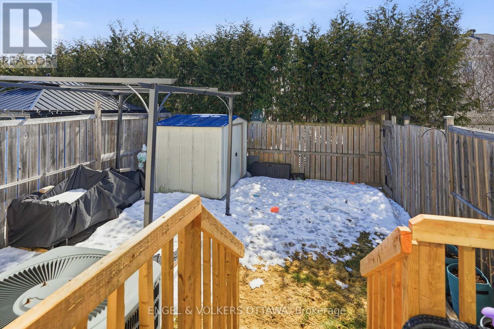 1092 Brasseur Crescent