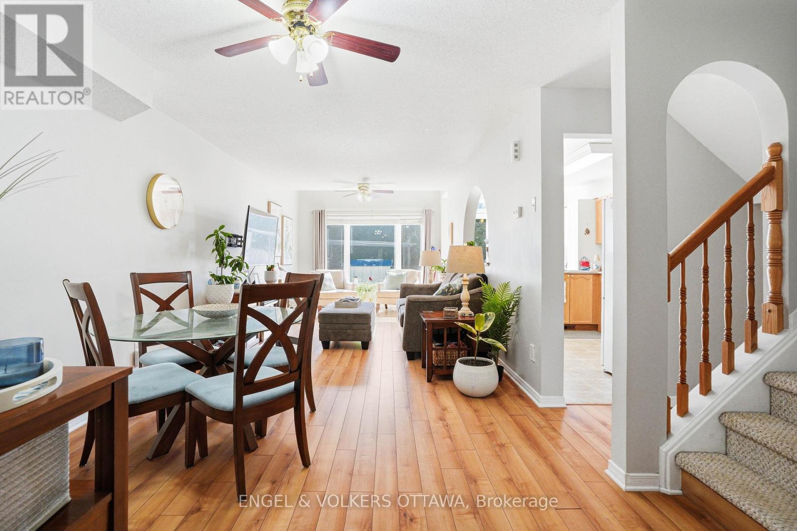 1092 Brasseur Crescent