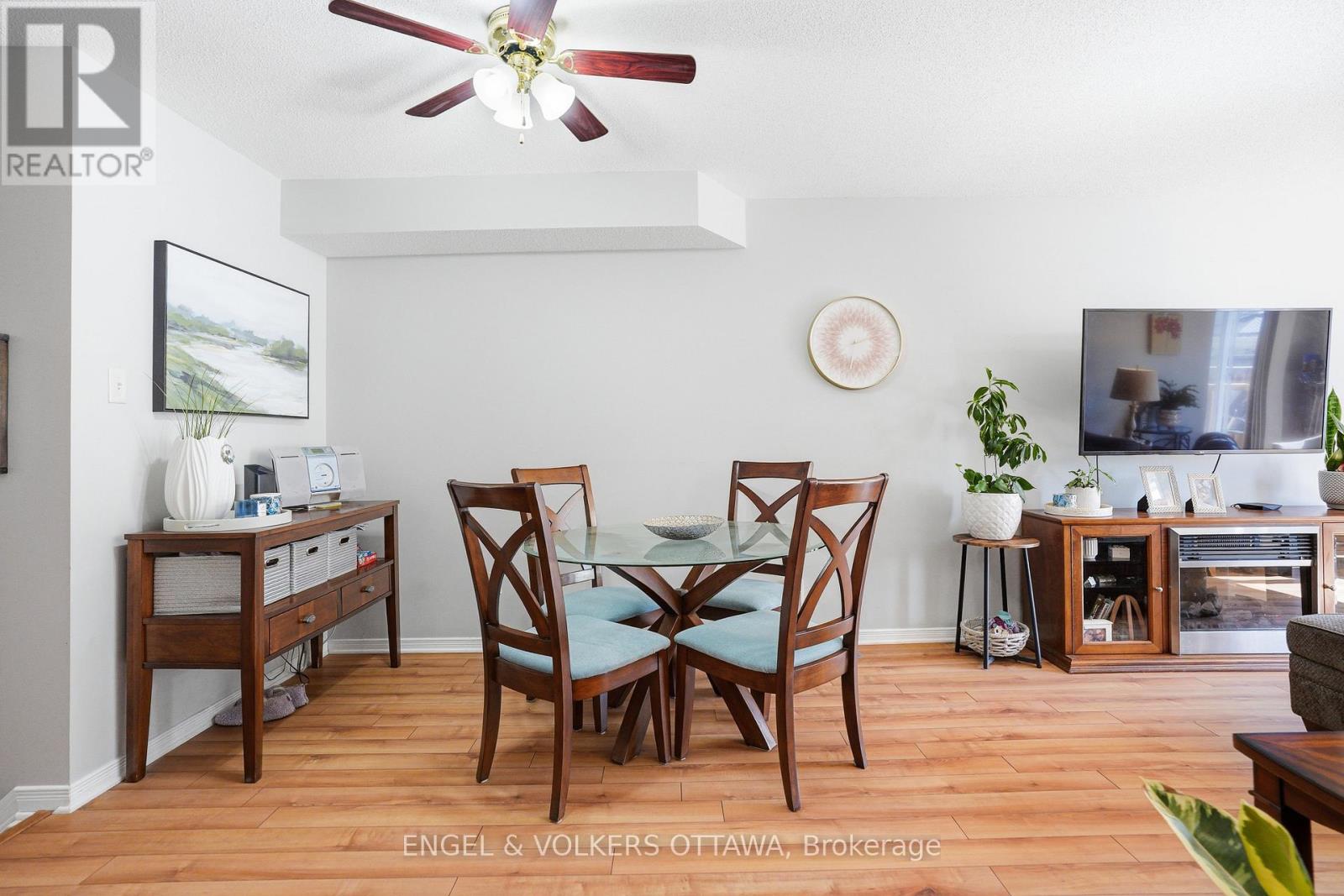 1092 Brasseur Crescent