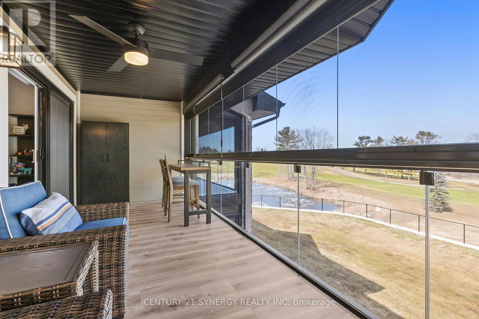 710 - 360 Montee Outaouais Street