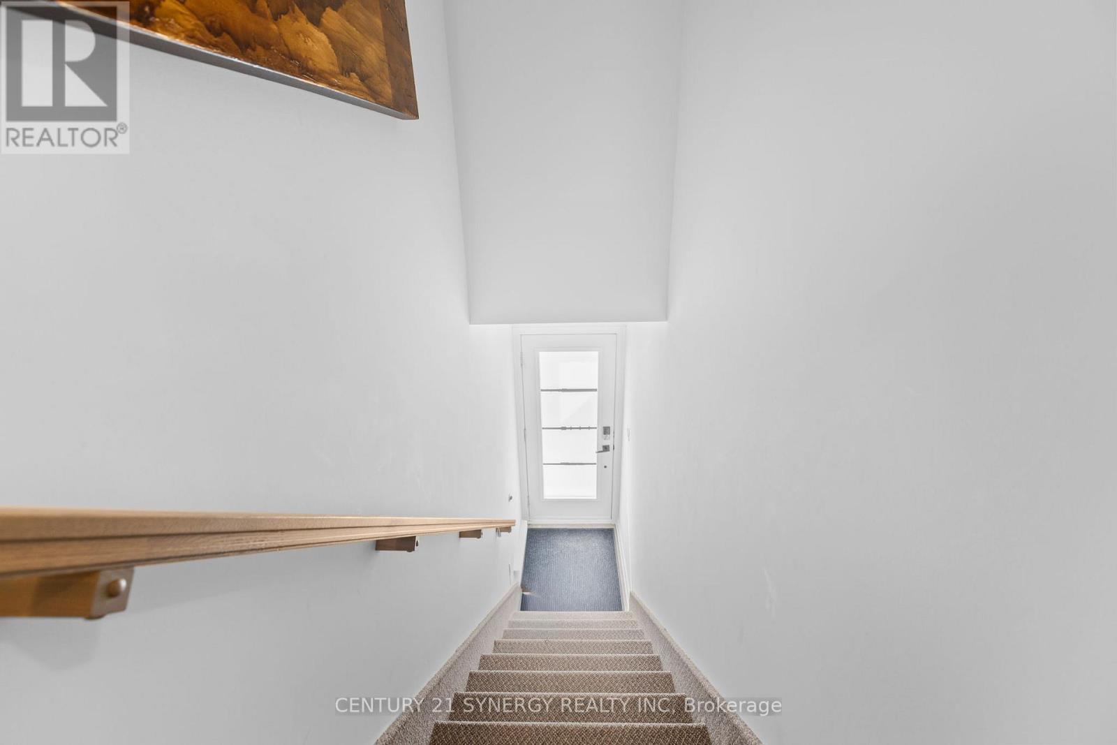 710 - 360 Montee Outaouais Street