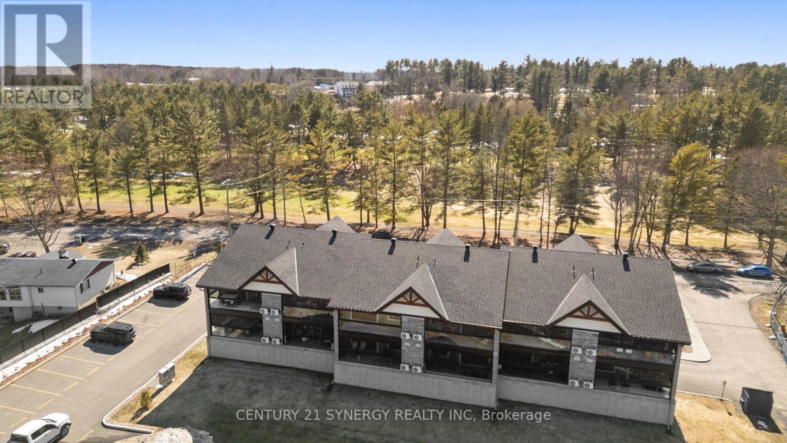 710 - 360 Montee Outaouais Street