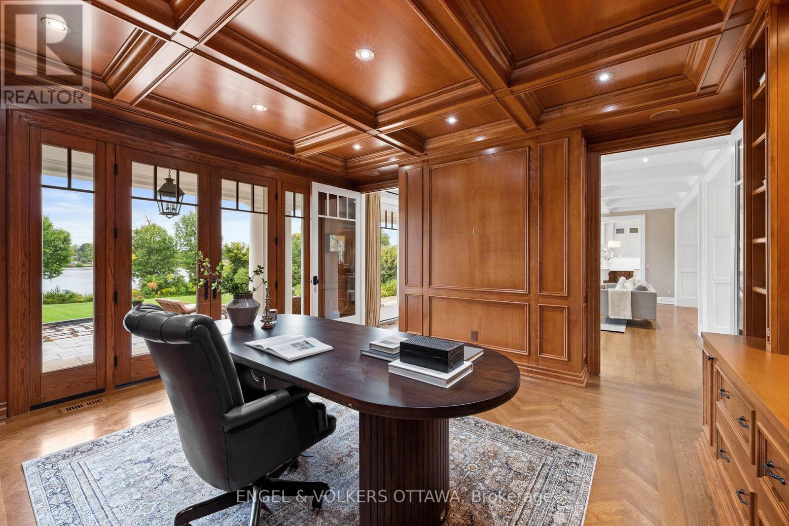 6029 Rideau Valley Drive N