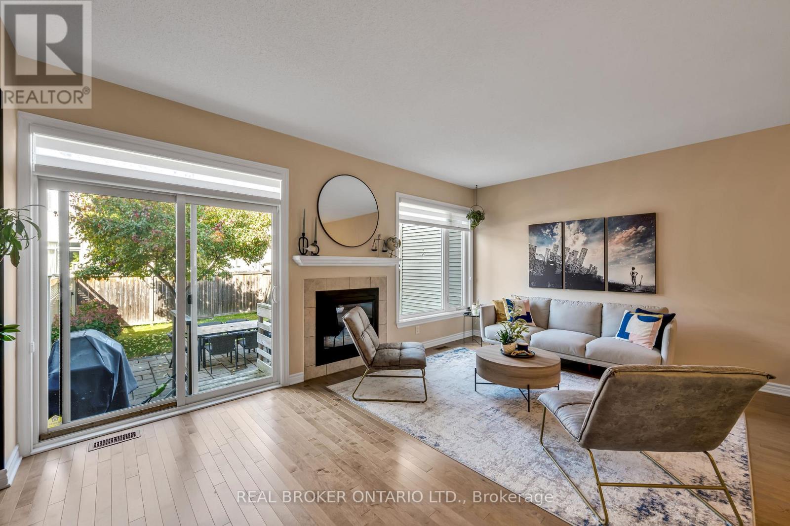 291 Shinleaf Crescent