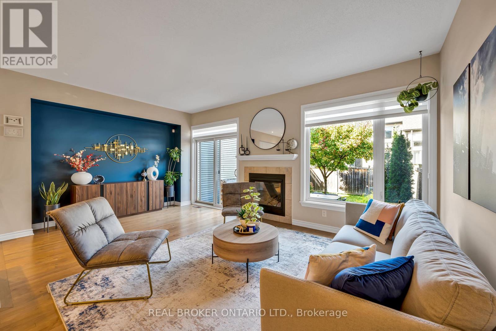 291 Shinleaf Crescent