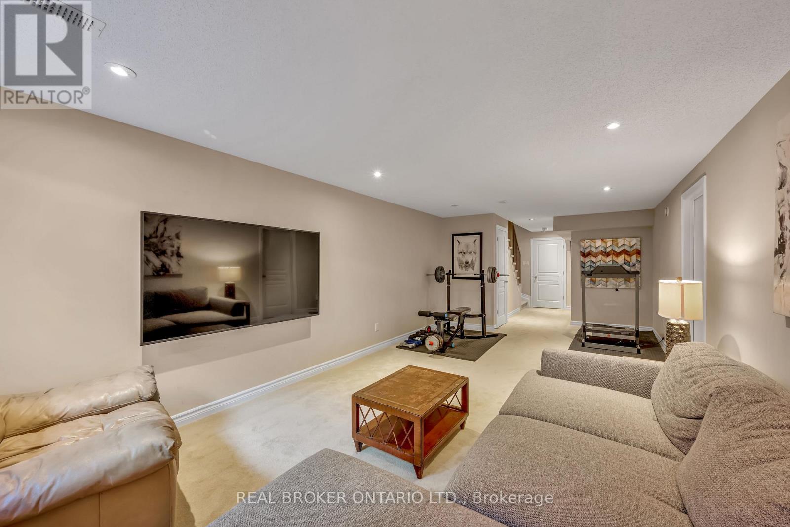 291 Shinleaf Crescent