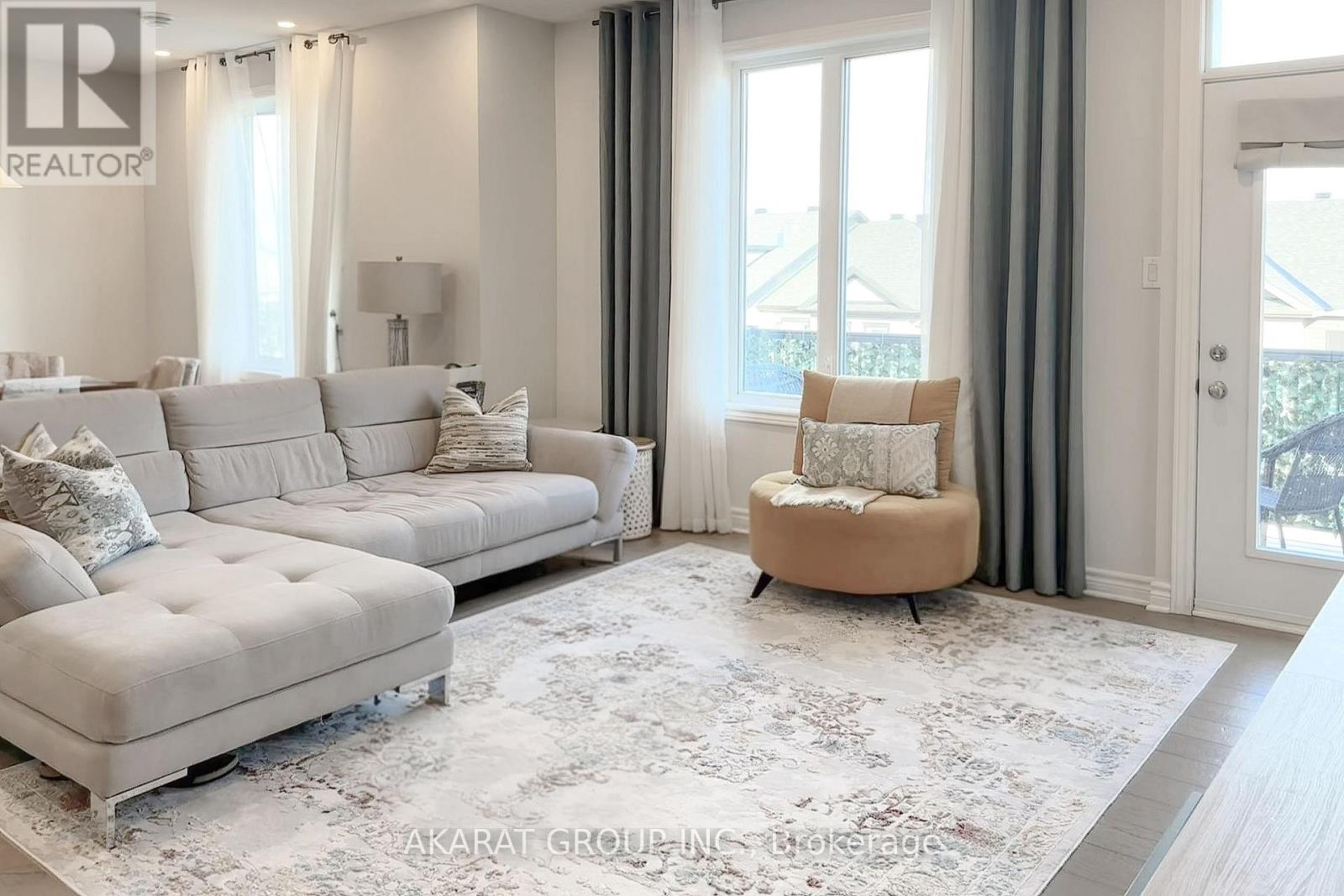 725 Dearborn Private, Unit G