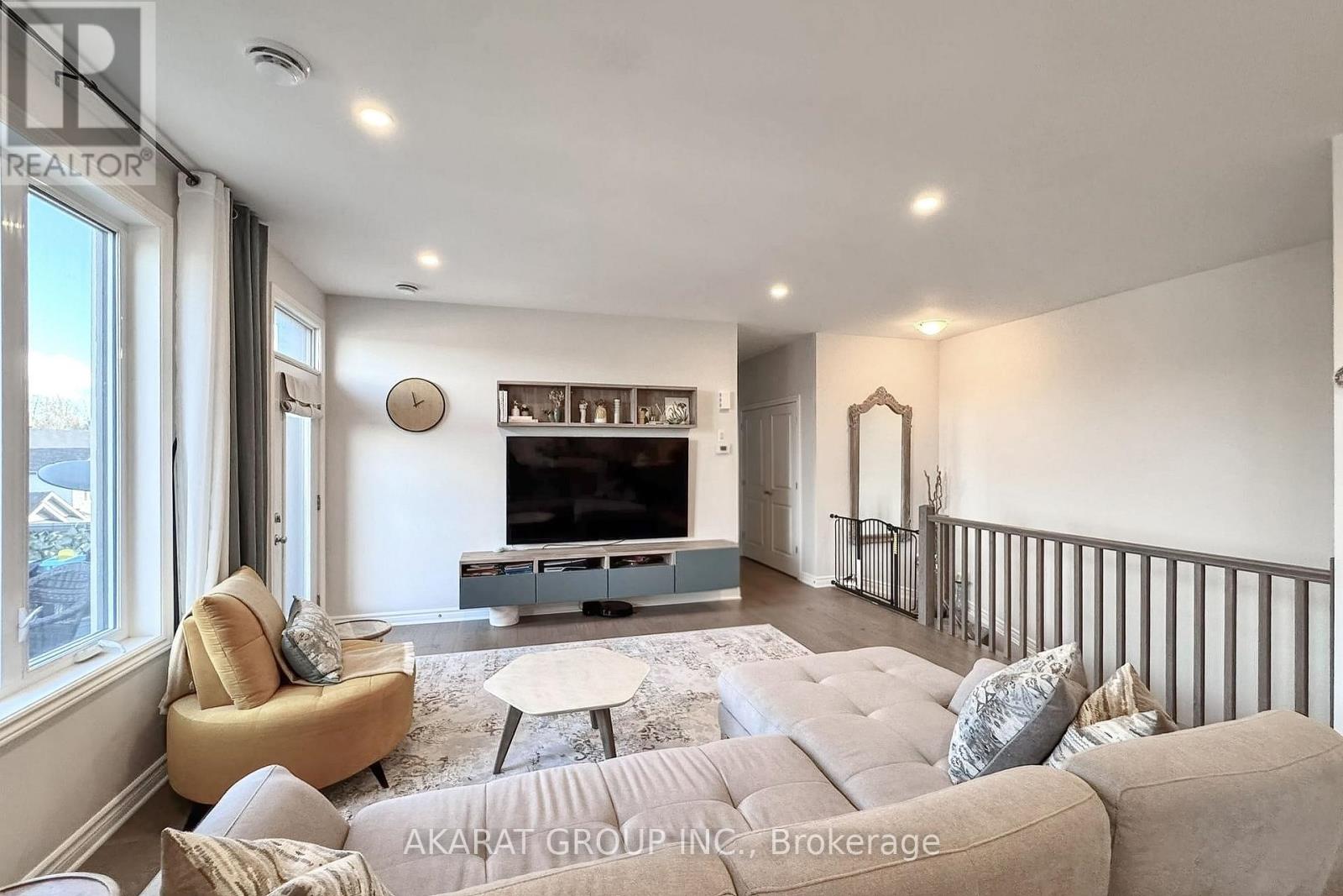 725 Dearborn Private, Unit G