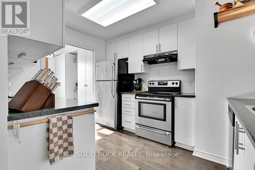 G - 19 Tadley Private