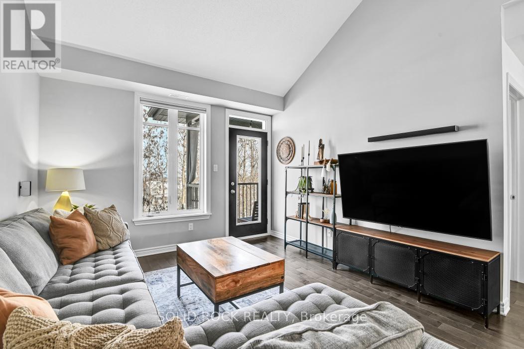 G - 19 Tadley Private