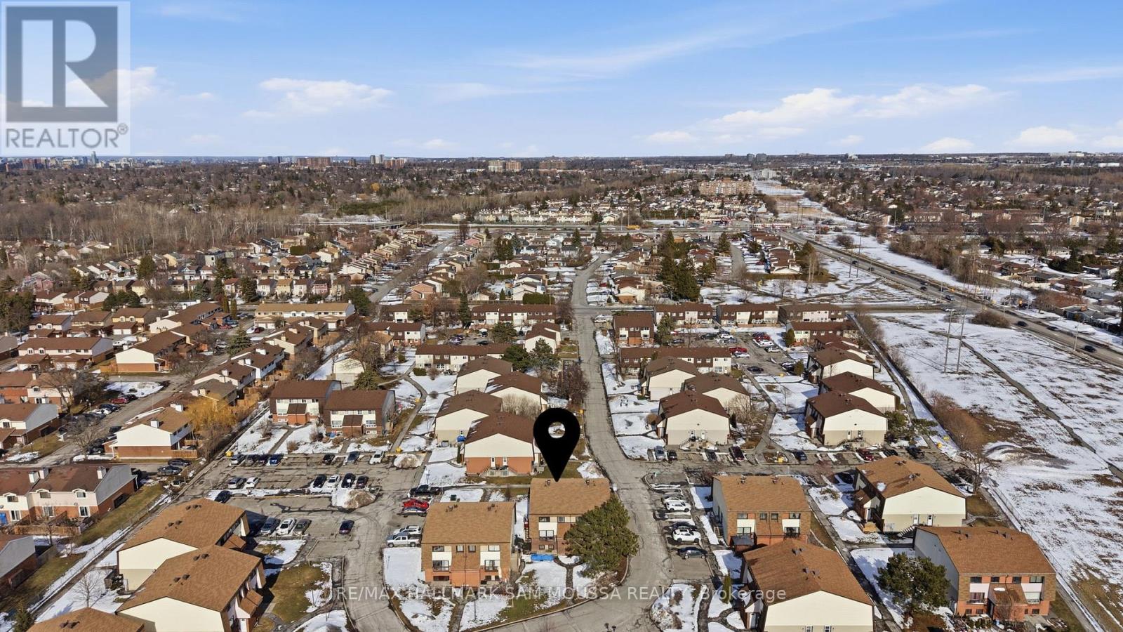 B - 25 Woodvale Green