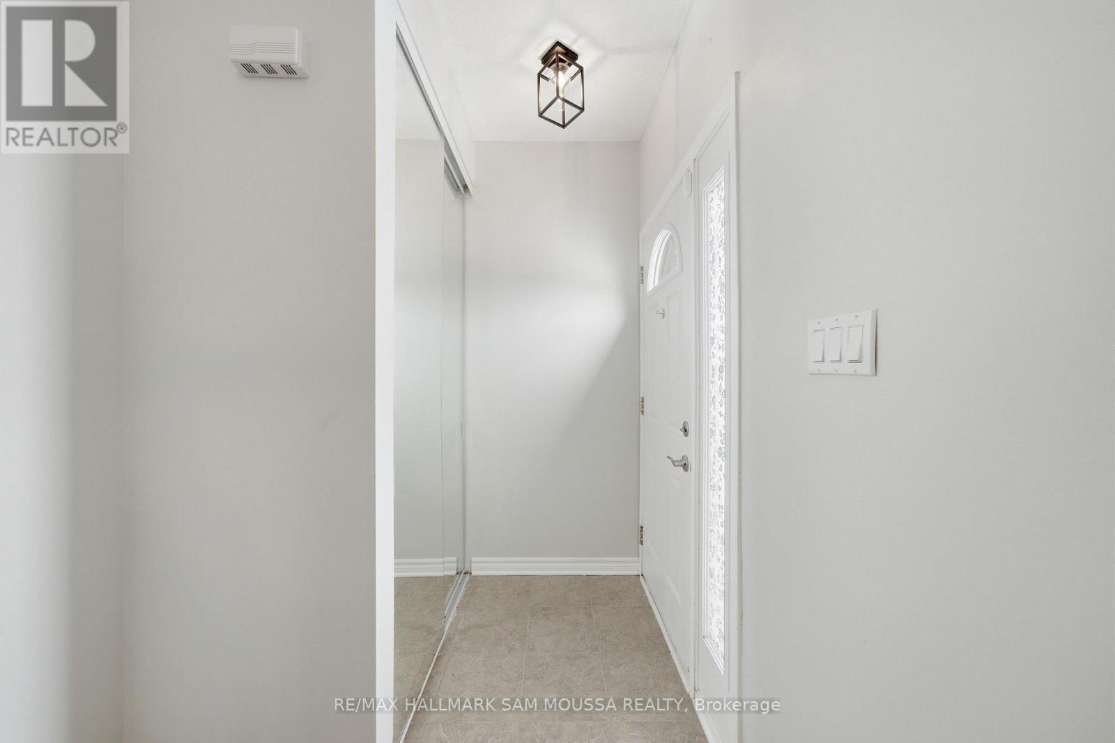 B - 25 Woodvale Green