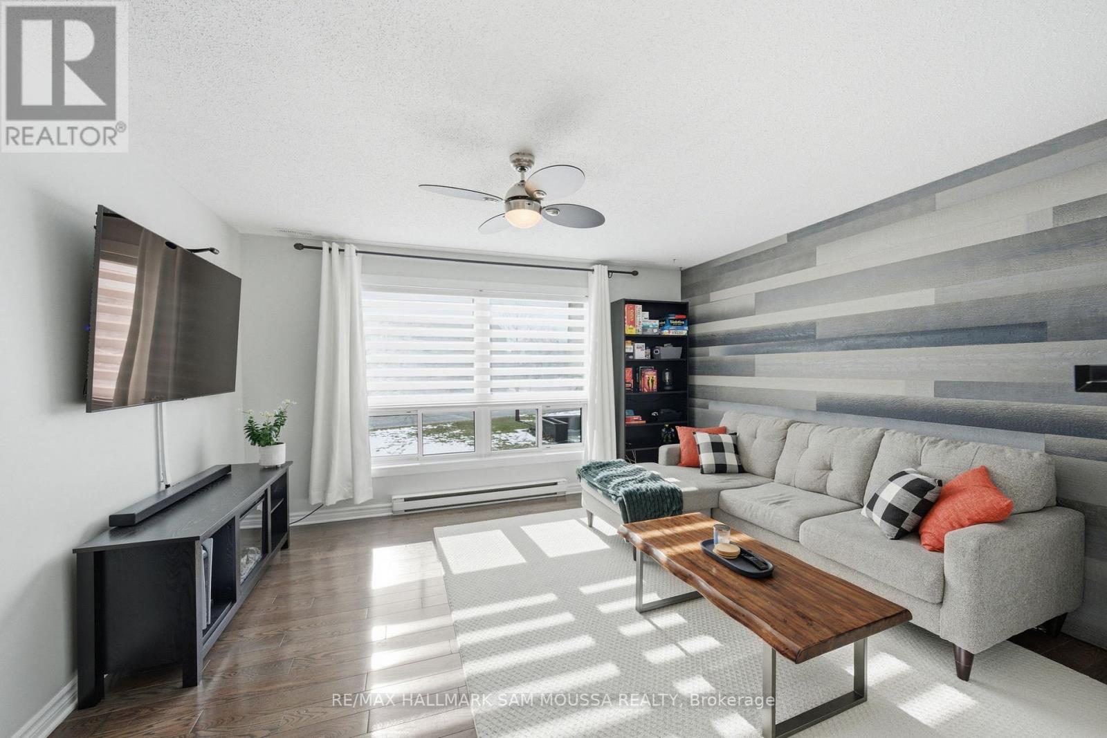 B - 25 Woodvale Green