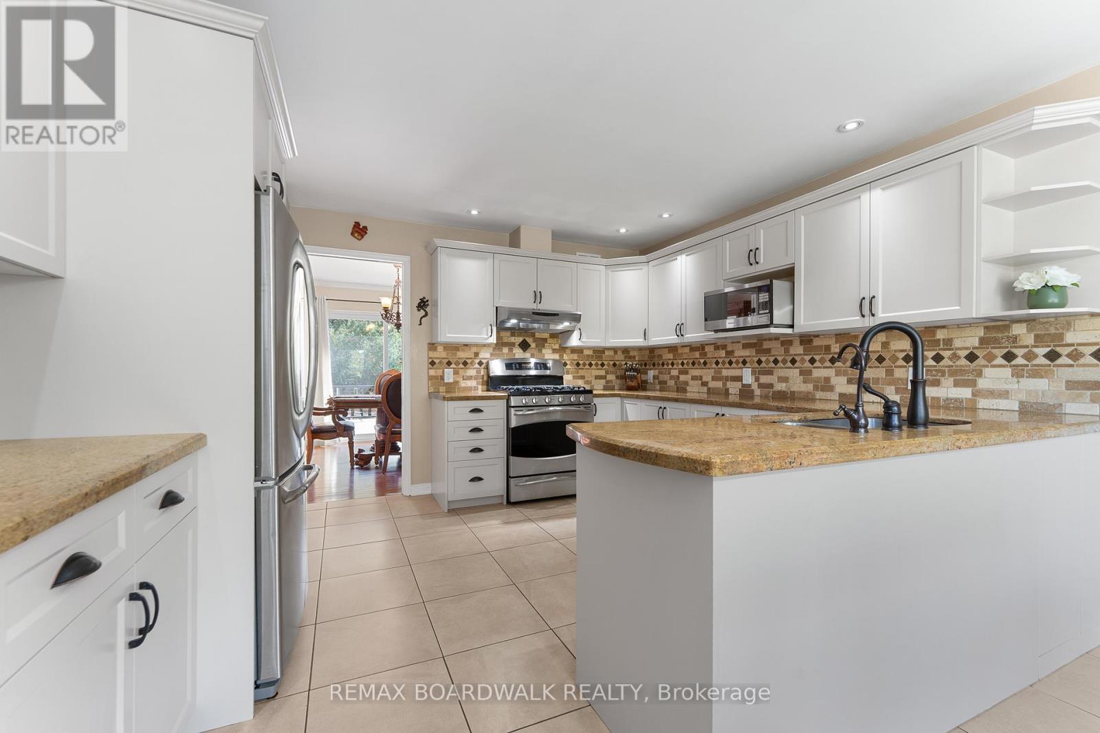 14 Panandrick View Drive