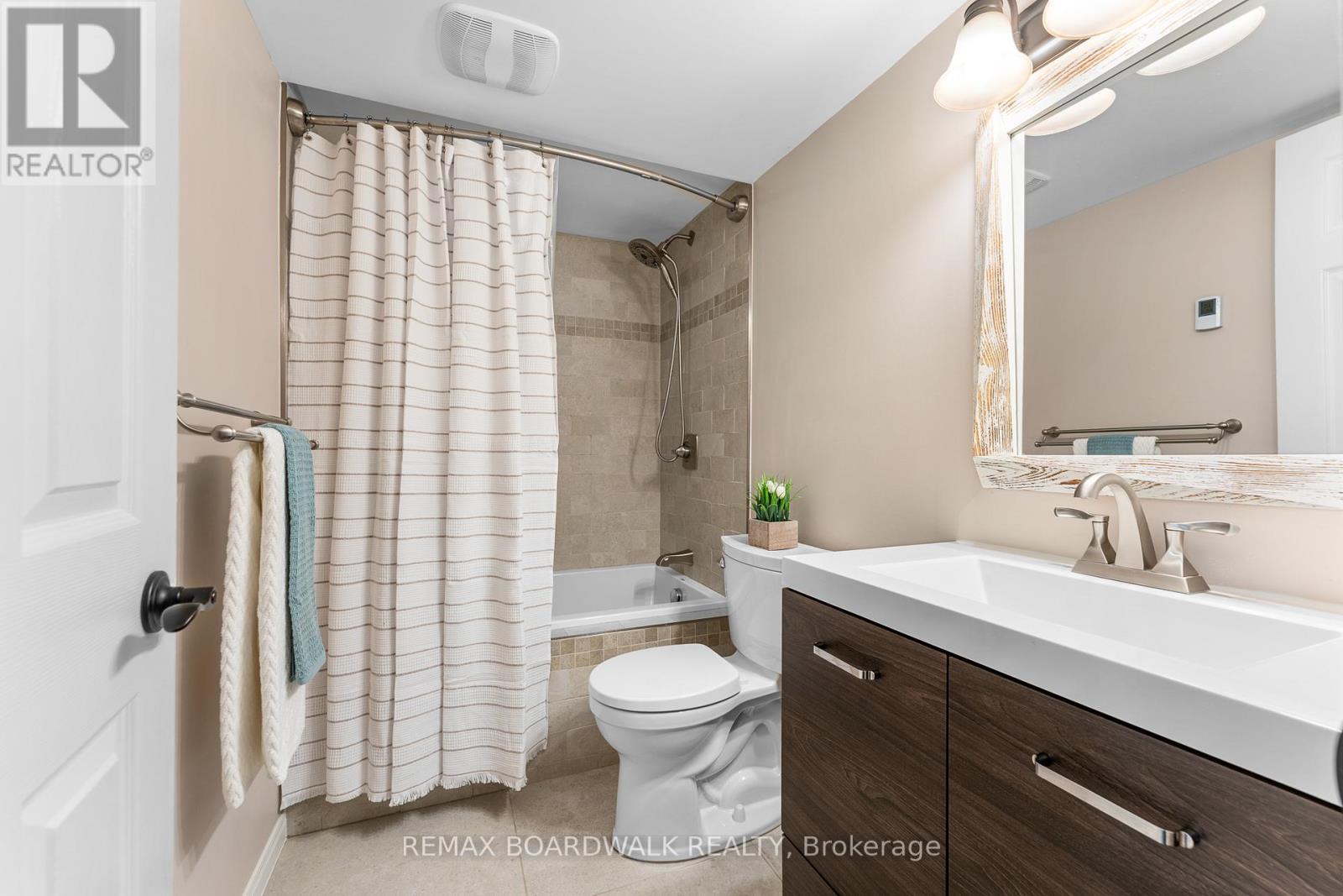 14 Panandrick View Drive