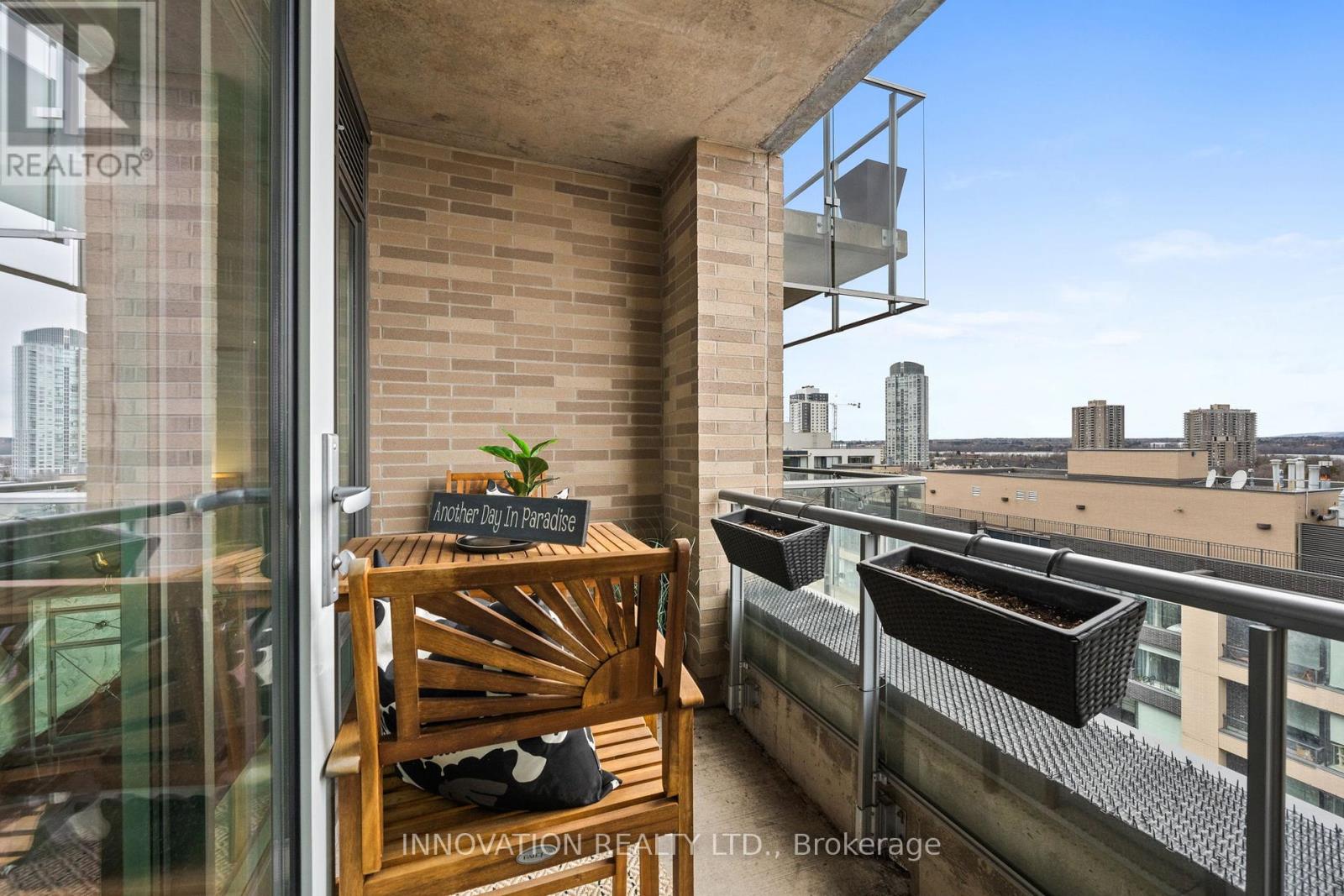 807 - 88 Richmond Road