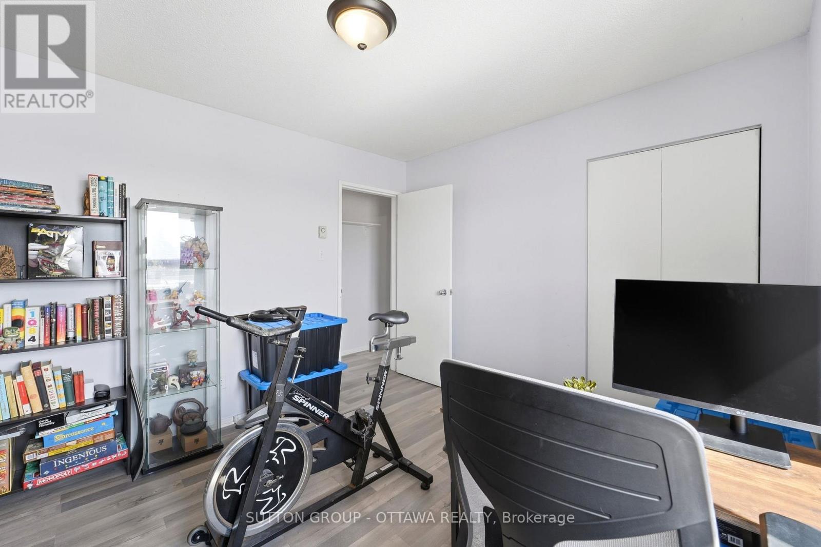 308b - 2041 Arrowsmith Drive