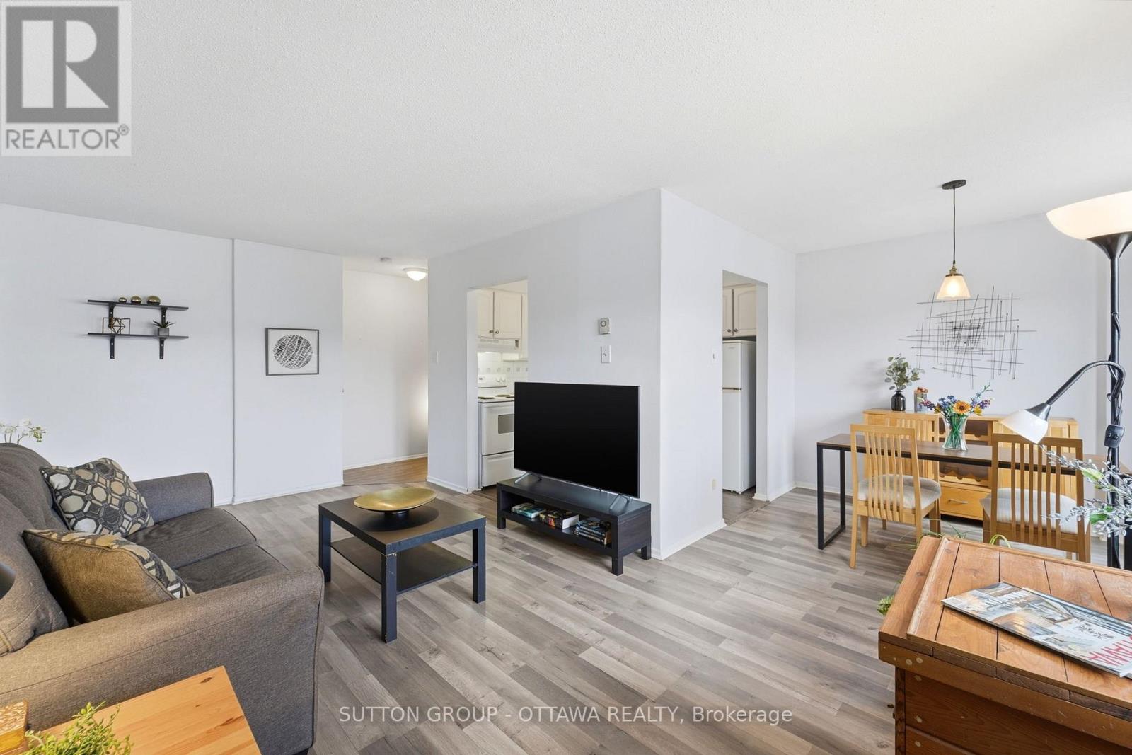 308b - 2041 Arrowsmith Drive