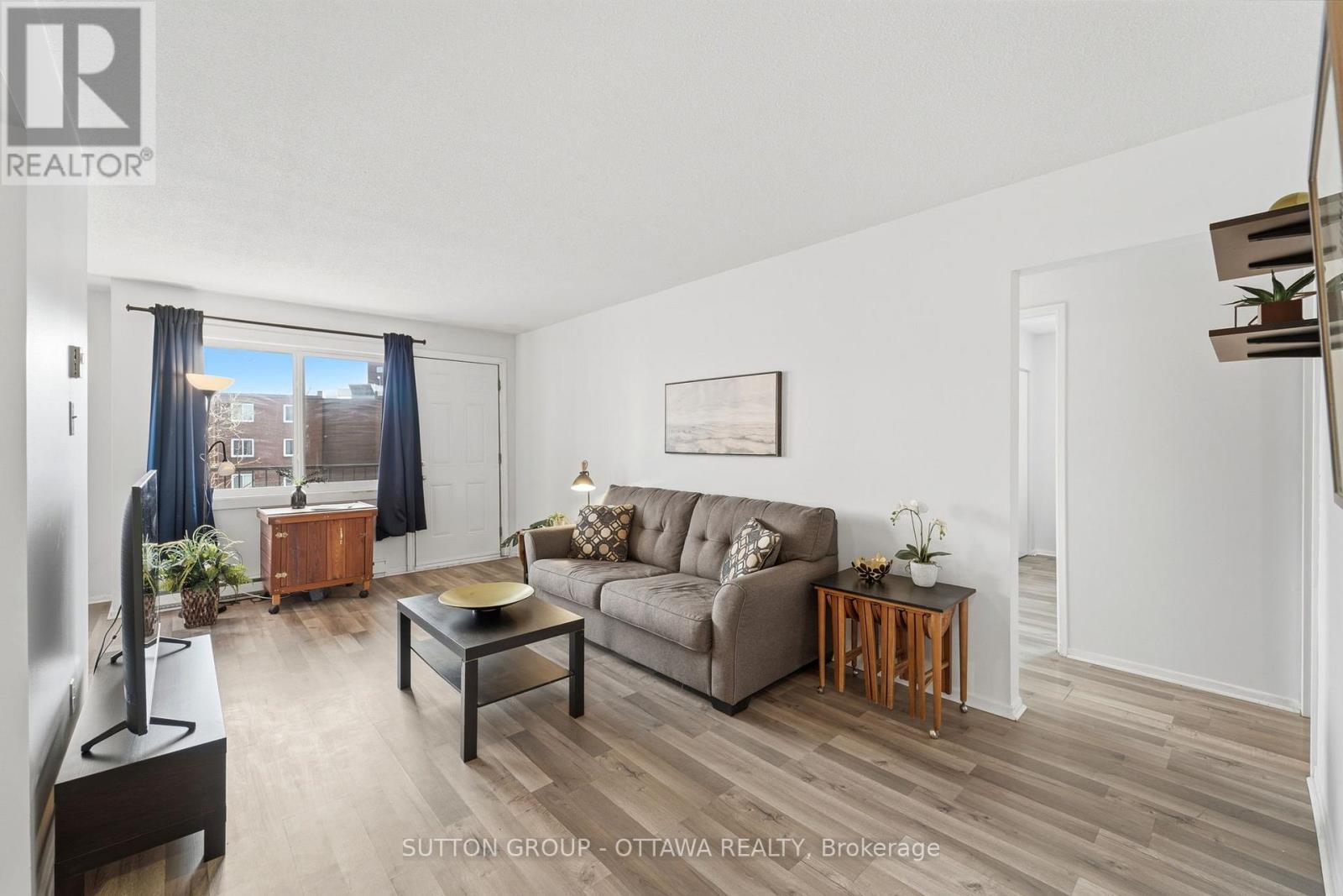 308b - 2041 Arrowsmith Drive