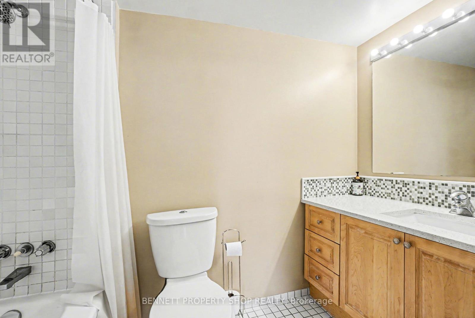 610 - 2760 Carousel Crescent