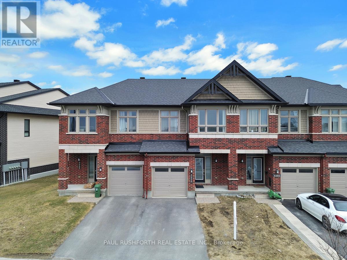 4958 Abbott Street E