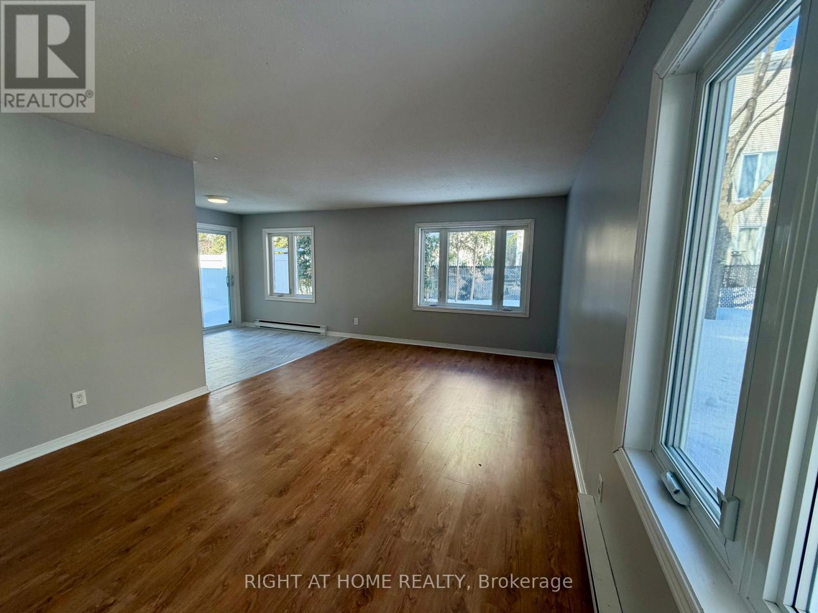 E - 1033 Cummings Avenue