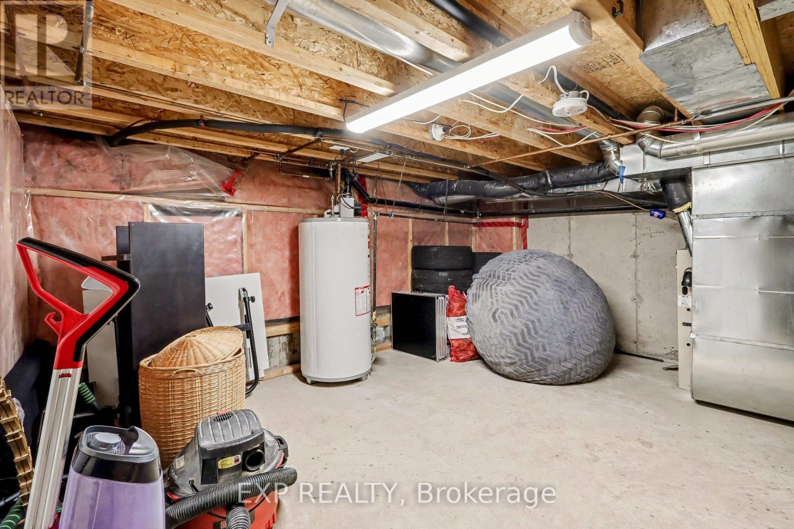 211 Gershwin Private