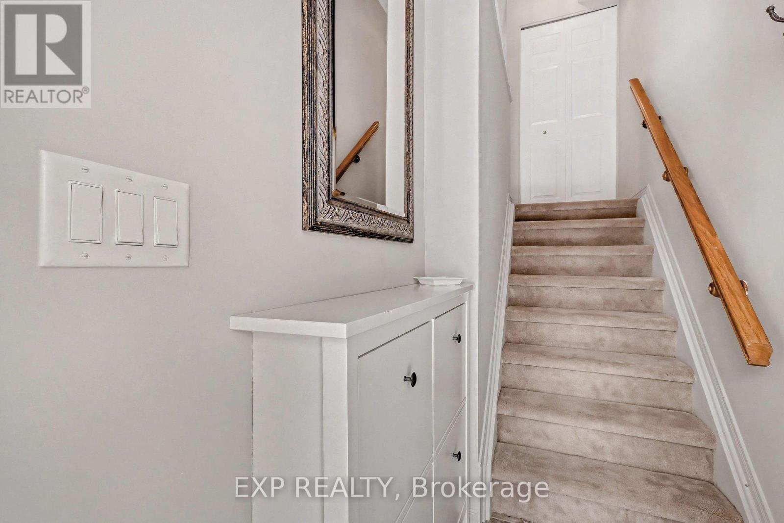 211 Gershwin Private