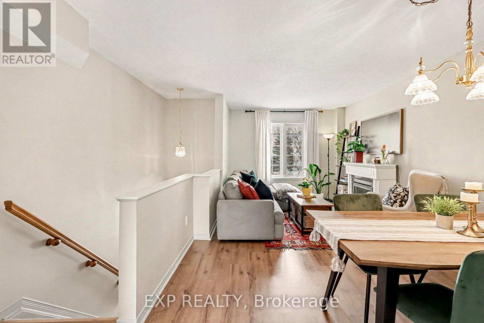 211 Gershwin Private